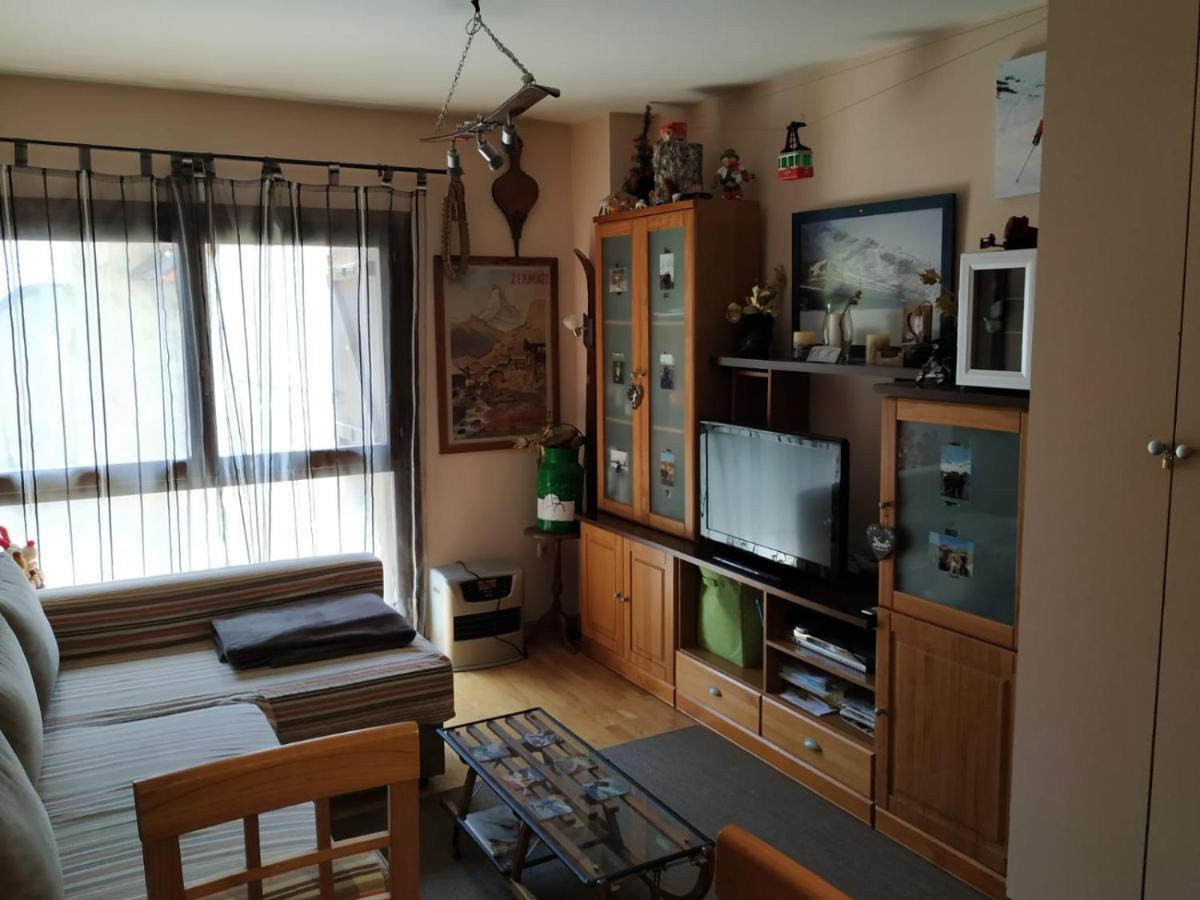 Apartamento En Escarrilla, Sallent de Gállego Eksteriør billede