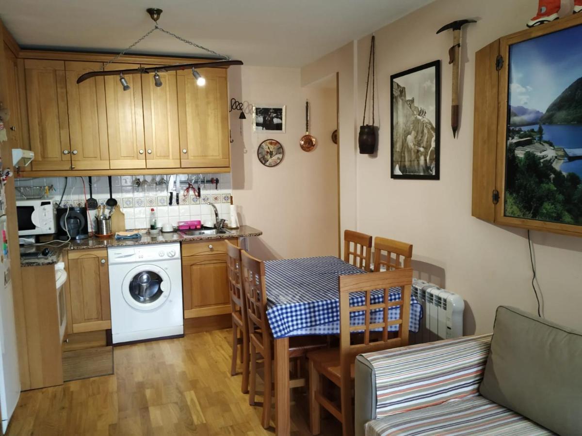 Apartamento En Escarrilla, Sallent de Gállego Eksteriør billede